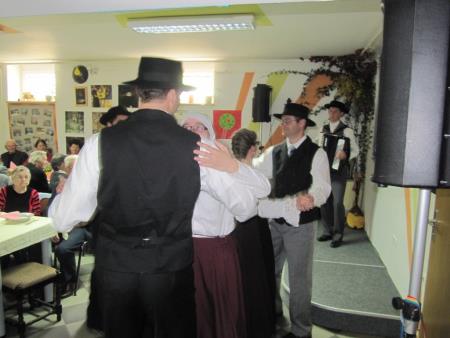 Tradicionalno srečanje starejših občanov starih 70 in več let 2015 17